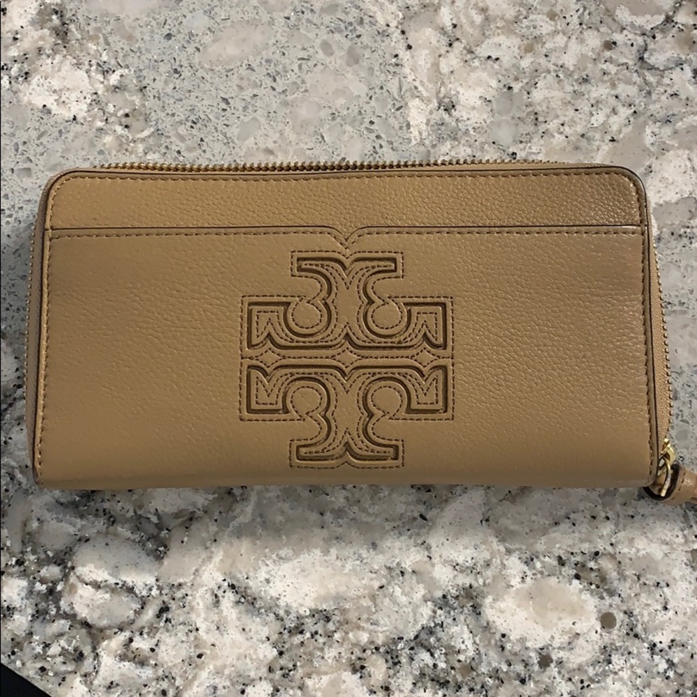 Tory Burch Wallet